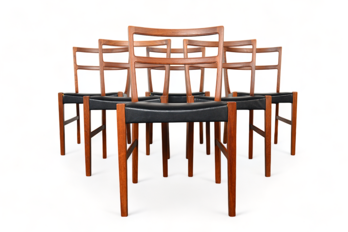 Set of Six Teak Dining Chairs by Johannes Andersen