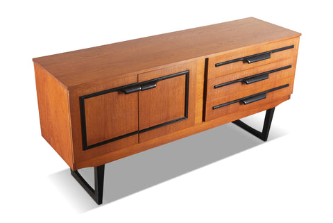 ENGLISH MODERN MID CENTURY CREDENZA IN TEAK WITH BLACK LACQUER ACCENTS