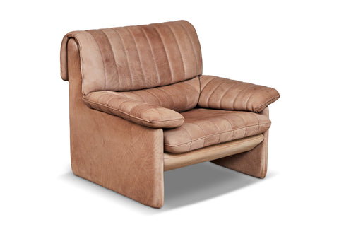 DE SEDE DS 86 LOUNGE CHAIR IN PATINATED BROWN LEATHER