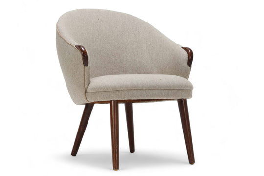 SMALL DANISH ACCENT CHAIR BY BENT MOLLER JEPSEN