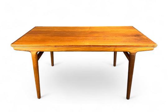 JOHANNES ANDERSEN DRAW LEAF DINING TABLE IN TEAK