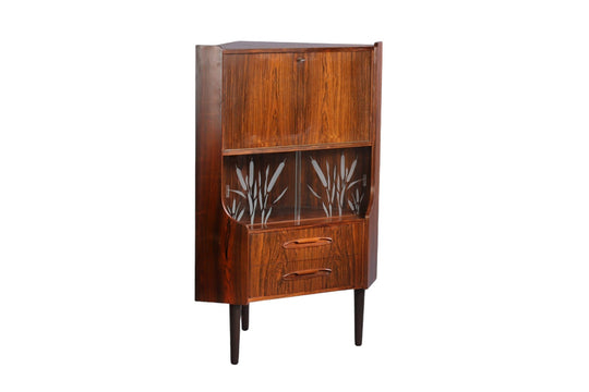 1960s ROSEWOOD CORNER UNIT WITH ETCHED GLASS DOORS