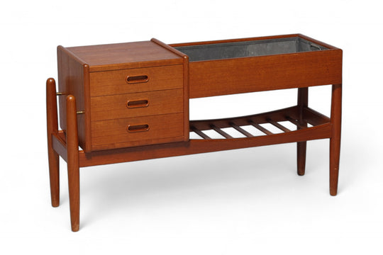 ARNE WAHL IVERSEN MODEL 36 PLANTER / HALLWAY CHEST IN TEAK