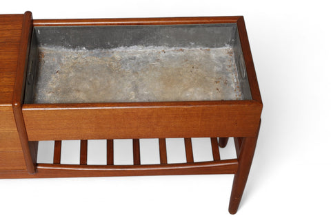 ARNE WAHL IVERSEN MODEL 36 PLANTER / HALLWAY CHEST IN TEAK Top view Close up of the Chest