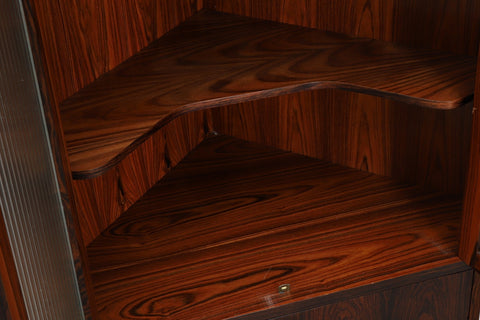 DANISH MODERN ROSEWOOD CORNER UNIT WITH FLUTED GLASS