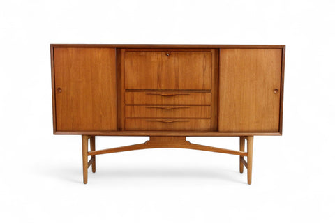 DANISH MODERN HIGH SIDEBOARD IN TEAK WITH MIRRORED DRY BAR