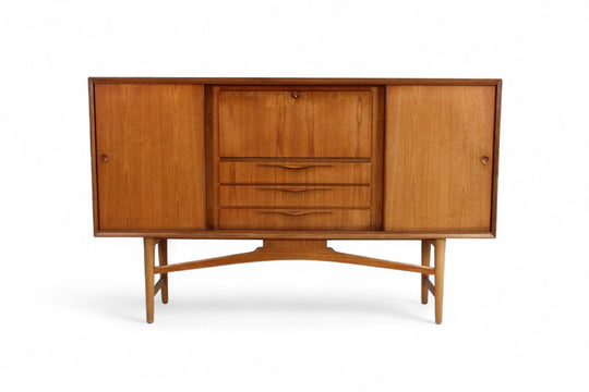 DANISH MODERN HIGH SIDEBOARD IN TEAK WITH MIRRORED DRY BAR
