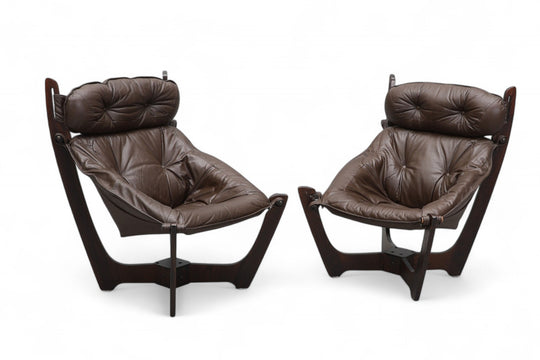 PAIR OF HIGHBACK "LUNA" LOUNGE CHAIRS BY ODD KNUTSEN