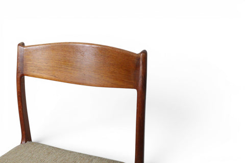 Full set of six Glyngøre Stølefabrik Danish teak dining chairs arranged — 1960s mid century