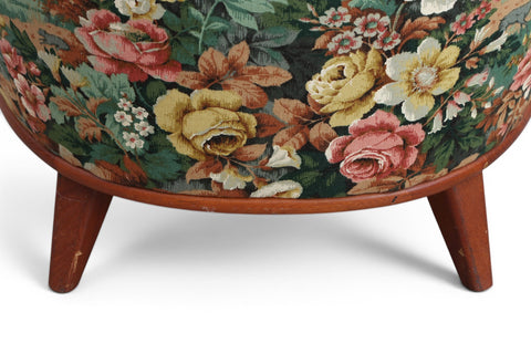 Cushion and teak arm detail on Aristokrat lounge chair by Bertil Fridhagen 1960s
