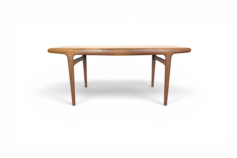 tabletop grain detail - 1950s Danish mid century teak dining table