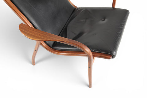 three-quarter view - 1965 Swedish mid century Lamino armchair