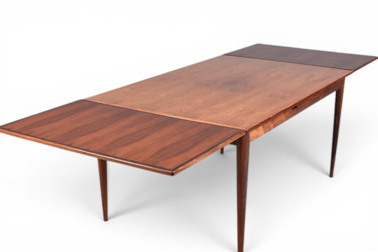 1960S NIELS OTTO MØLLER ROSEWOOD DINING TABLE WITH TWO EXTENSION LEAVES FOR JL MØLLER