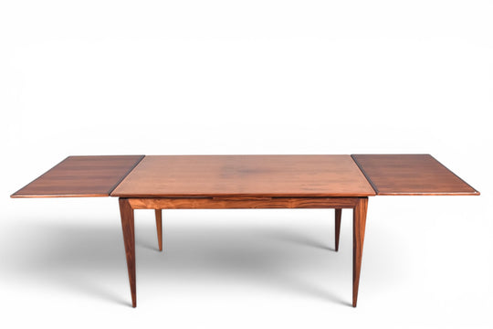 1960S NIELS OTTO MØLLER ROSEWOOD DINING TABLE WITH TWO EXTENSION LEAVES
