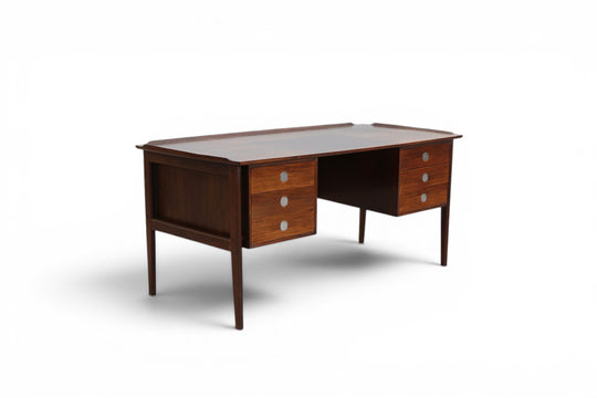 DANISH MODERN DESK IN ROSEWOOD
