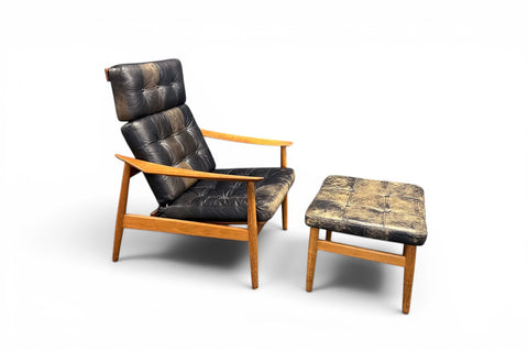 Leather seat cushion patina detail - 1960s teak leather