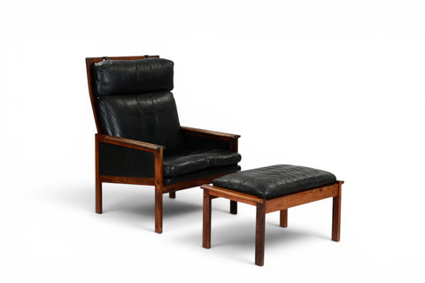 Front view of Illum Wikkelso Capella armchair - 1950s-60s Danish rosewood leather