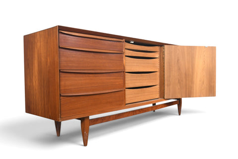 Vintage Svend Åge Madsen thirteen drawer teak dresser, 1960s, view 9