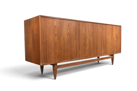 Vintage Svend Åge Madsen thirteen drawer teak dresser, 1960s, view 13