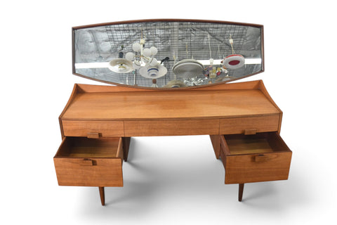 Vintage Ib Kofod Larsen G Plan Danish Range vanity in teak and rosewood, 1961, view 4