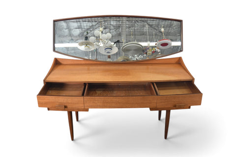 Vintage Ib Kofod Larsen G Plan Danish Range vanity in teak and rosewood, 1961, view 5