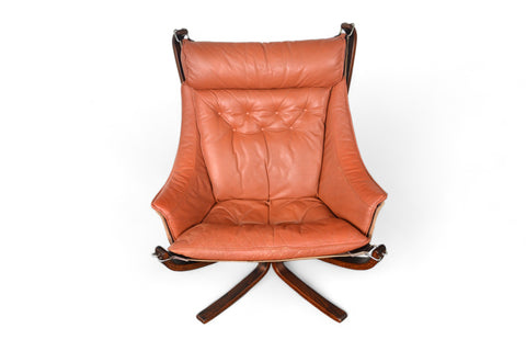 HIGHBACK WINGED FALCON CHAIR IN RUST LEATHER