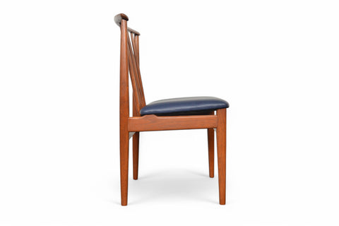 SINGLE SYLVE STENQUIST SPINDLE BACK DINING CHAIRS IN TEAK SIDE VIEW