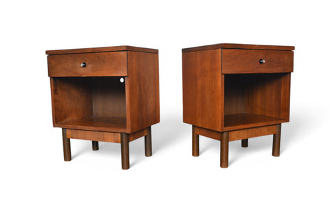 PAIR OF SINGLE DRAWER NIGHTSTANDS IN WALNUT BY STANLEY #1