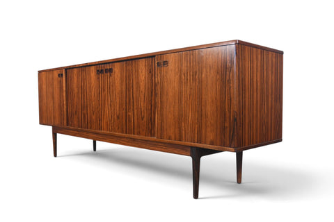 Vintage Johannes Andersen Brazilian rosewood sliding door credenza, 1960s, view 14