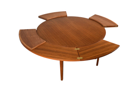 LOTUS / FLIP FLAP DINING TABLE IN TEAK BY DYRLUND