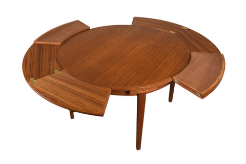 LOTUS / FLIP FLAP DINING TABLE IN TEAK BY DYRLUND