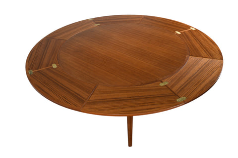 LOTUS / FLIP FLAP DINING TABLE IN TEAK BY DYRLUND