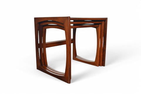 SET OF G PLAN QUADRILLE NESTING TABLES IN TEAK #4 Retracted side view