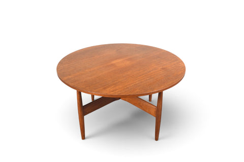 SMALL ROUND TEAK COFFEE / SIDE TABLE