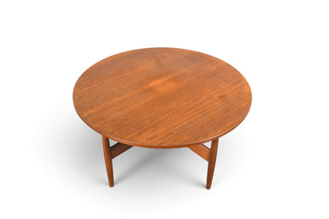 SMALL ROUND TEAK COFFEE / SIDE TABLE