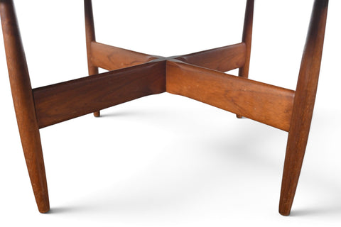 SMALL ROUND TEAK COFFEE / SIDE TABLE