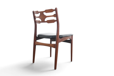 SET OF SIX DANISH MODERN DINING CHAIRS IN TEAK