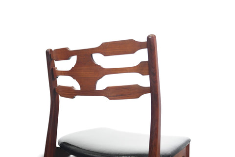 SET OF SIX DANISH MODERN DINING CHAIRS IN TEAK