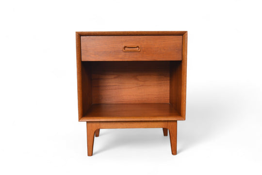 SINGLE DRAWER TEAK + OAK MID CENTURY NIGHTSTAND