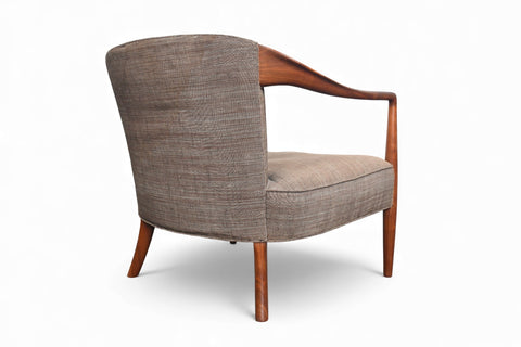 1950s SCULPTURAL MID CENTURY LOUNGE CHAIR IN WALNUT