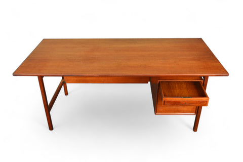 LARGE EXECUTIVE DANISH MODERN DESK IN TEAK