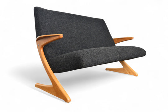 TRIVA MODEL Z LOVESEAT BY BENGT RUDA