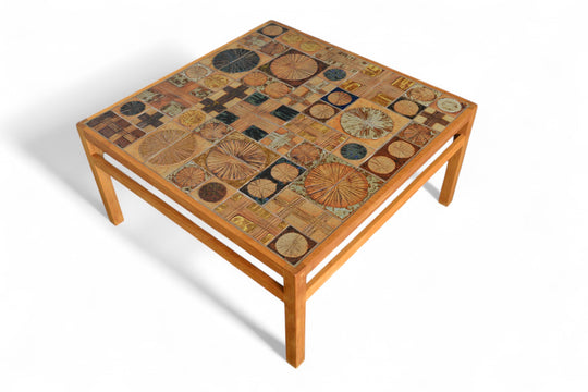 SQUARE ART TILE COFFEE TABLE IN OAK BY TUE POULSEN