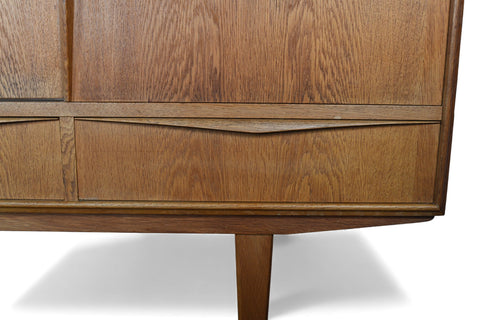E.W. BACH HIGH SIDEBOARD WITH BAR IN OAK