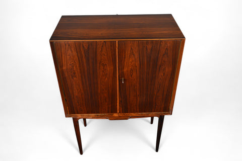 ILLUM WIKKELSO BAR IN ROSEWOOD WITH ETCHED MIRRORED INTERIOR