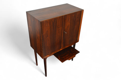 ILLUM WIKKELSO BAR IN ROSEWOOD WITH ETCHED MIRRORED INTERIOR
