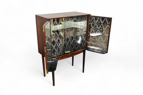 ILLUM WIKKELSO BAR IN ROSEWOOD WITH ETCHED MIRRORED INTERIOR