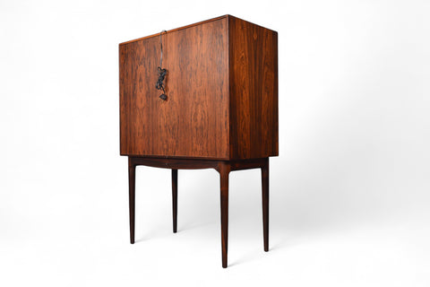 ILLUM WIKKELSO BAR IN ROSEWOOD WITH ETCHED MIRRORED INTERIOR