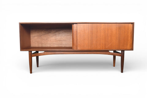 DANISH MODERN SLIDING DOOR CREDENZA IN TEAK