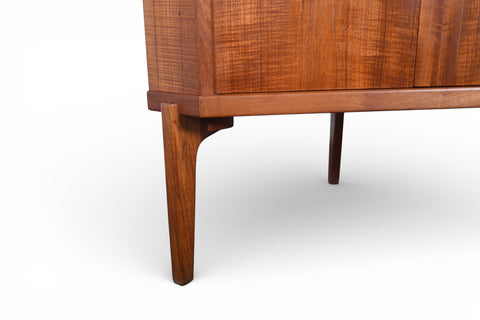 BORUP MØBELFABRIK "BM207" TEAK CORNER UNIT / BAR WITH PULLOUT TRAY